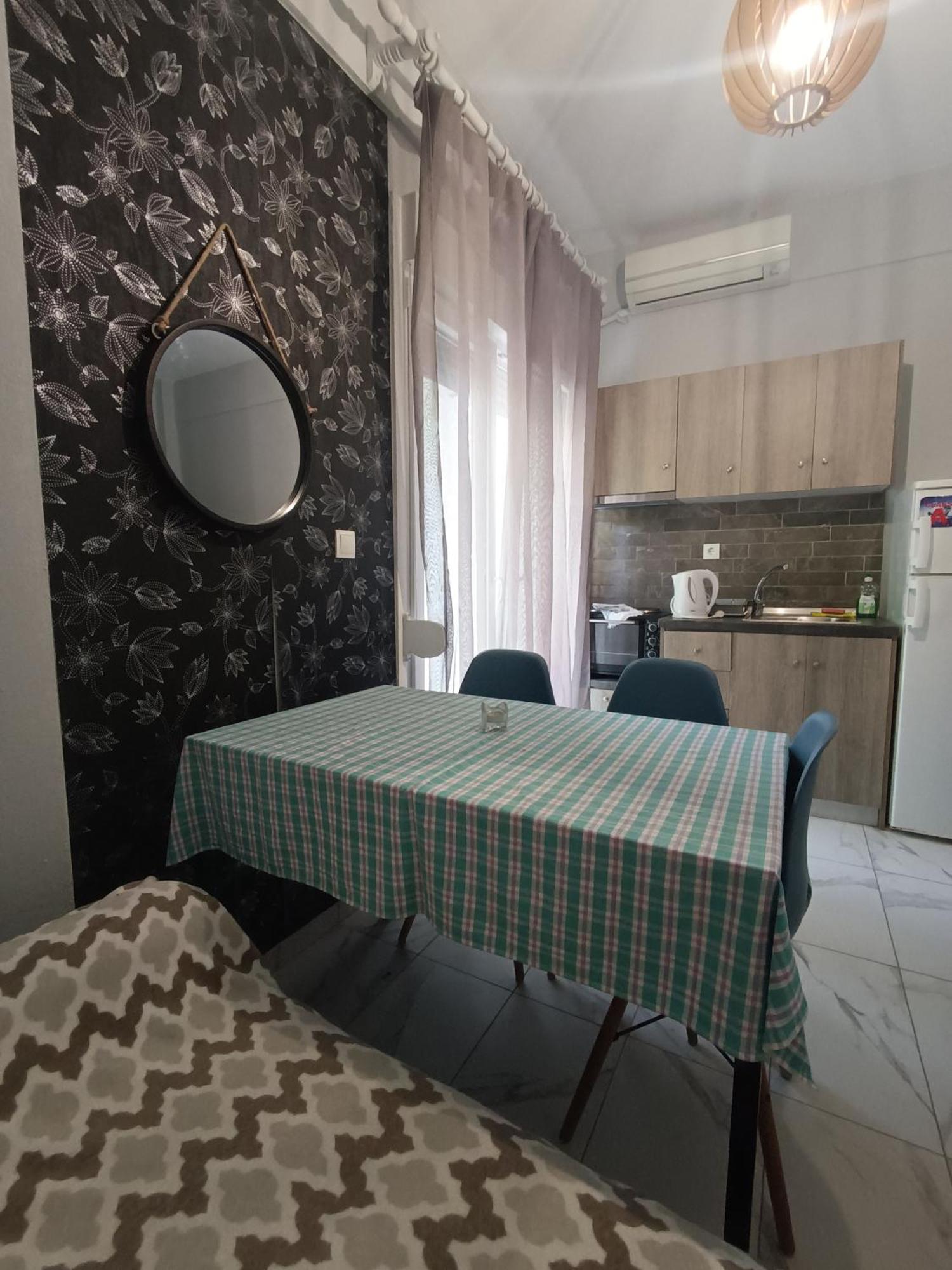 Deluxe Seaside Apartment Konstantinidis Nea Poteidaia Ngoại thất bức ảnh