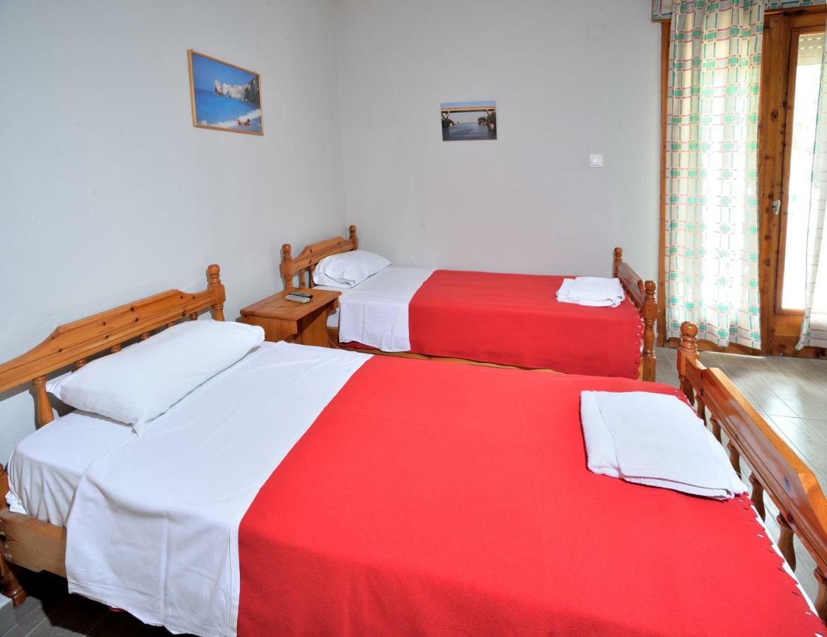Deluxe Seaside Apartment Konstantinidis Nea Poteidaia Ngoại thất bức ảnh